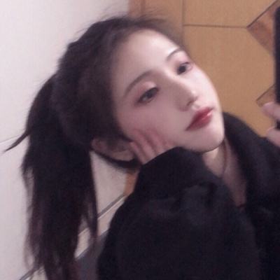 恋爱冒险故事游戏